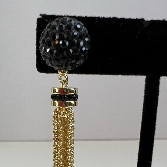 Black and Gold Chain Tassel Earrings - Picture 4 of 8